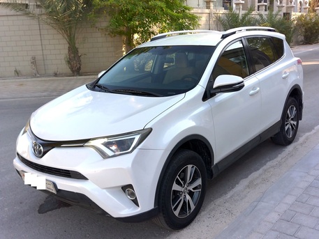 Manama, Vehicles, Cars & Trucks , BHD 4800,  Toyota RAV4,  2016,  Automatic,  278000 KM,   Well Maintained Neat Clean Car For Sale Expat Leaving!