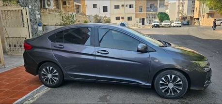 Jeddah, Vehicles, Cars & Trucks , SAR 26000,  Honda City,  2017,  Automatic,  277352 KM,   , 277K Km, SAR 26000