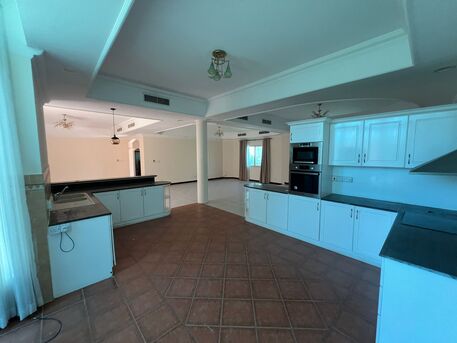 Barbar, Villas, BHD 1000,  Single-Story Villa For Rent In Barbar | Private Garden | Premium Compound