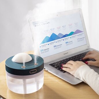 Dubai, Household Items, AED 199,  3-in-1Portable Projection Humidifier And Night Light