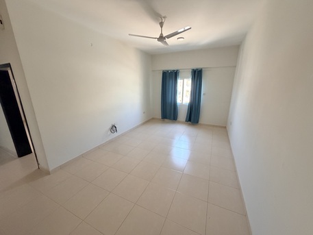 Adliya, Apartments, Flats, Houses & Villas, BHD 280/year,  2 BR,  Amazing Semi Furnished 2 Bedroom Apartment Available