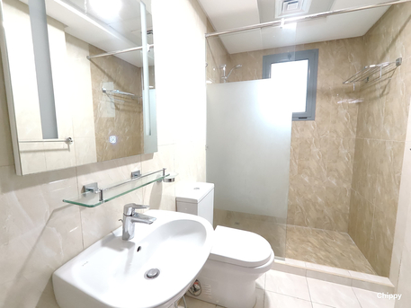 Busaiteen, Apartments, Flats, Houses & Villas, BHD 430/month,  2 BR,  Spacious 2BR + Maid&rsquo;s Room | Balcony | Pool & Gym | Busaiteen | BD 430