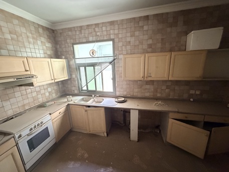 Adliya, Apartments, Flats, Houses & Villas, BHD 351/year,  3 BR,  Amazing Semi Furnished 3 Bedroom Apartment Available