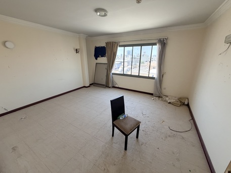 Adliya, Apartments, Flats, Houses & Villas, BHD 351/year,  3 BR,  Amazing Semi Furnished 3 Bedroom Apartment Available