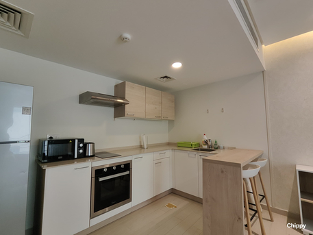 Busaiteen, Apartments, Flats, Houses & Villas, BHD 280/month,  1 BR,  Fully Furnished Studio | Balcony | Pool & Gym | Near RCSI | BD 280