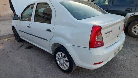 Riyadh, Vehicles, Cars & Trucks , SAR 6500,  Renault Logan,  2013,  Manual,  000 KM,  -  - White -6500 SAR