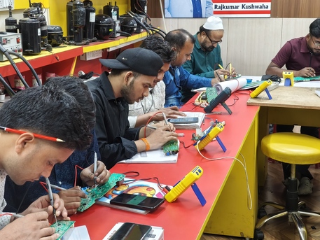 Delhi, Education, Why An AC PCB Repairing Course Is The Smart Choice For A Successful Career In Electronics