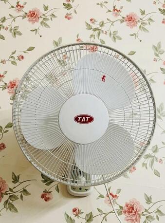 Jubail, Appliances, SAR 65,  TAT Wall Fan For Sale