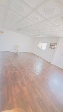 Al Malaz, Apartments, Flats, Houses & Villas, SAR 24000/year,  1 BR,  100 Sq. Meter,  Available Now: A One-bedroom Villa Portion Located In Al Malaz. 0562810402