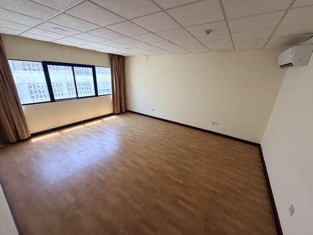 Adliya, Apartments, Flats, Houses & Villas, BHD 180/year,  Furnished,  1 BR,  Amazing Fully Furnished 1 Bedroom Apartment Available