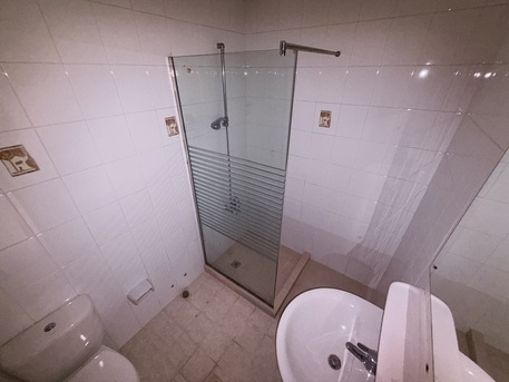 Adliya, Apartments, Flats, Houses & Villas, BHD 200/year,  1 BR,  Amazing Semi Furnished 2 Bedroom Apartment Available