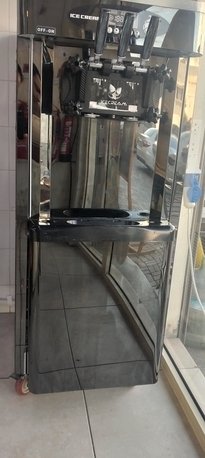 Manama, Appliances, BHD 350,  We Are Selling Ice Cream Machine Good Condition Direct You Can Start Work