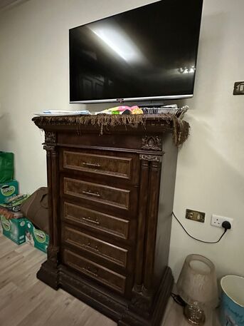 Al Aziziyah, Furniture, SAR 1,  Complete Furnisher And House Hold Items For Sale And Ready To Moved.