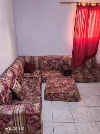 Olaya, Furniture, For Free With No Compensation