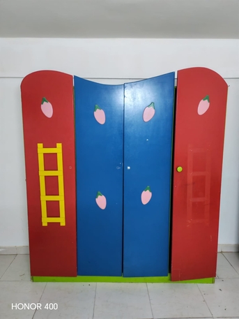 Olaya, Furniture, For Free With No Compensation