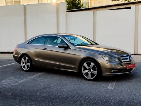 Manama, Vehicles, Cars & Trucks , BHD 2400,  Mercedes-Benz E-Class,  2009,  Automatic,  280000 KM,  MERCEDES BENZ E350