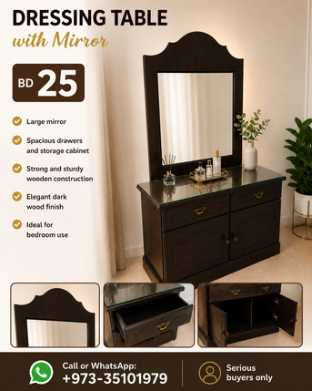 Manama, Furniture, BHD 25,  Dressing Table With Mirror And Storage