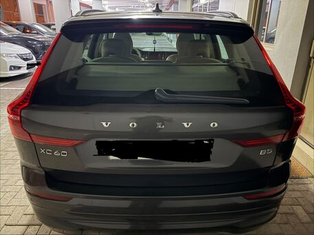 Manama, Vehicles, Cars & Trucks , BHD 11500,  Volvo XC60,  2023,  Automatic,  17000 KM,  , B5 Trim, Grey Colour,  Model
