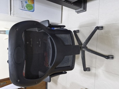 Al Jubail Al Balad, Household Items, SAR 350,  Recliner & Rotating Chair