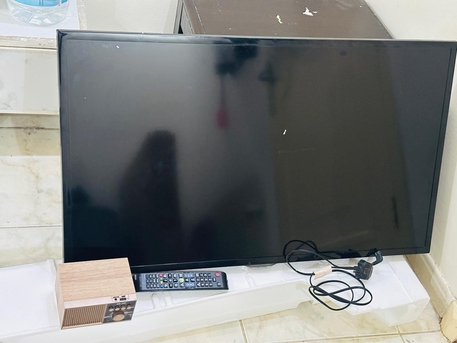 Jeddah, Appliances, SAR 350,  Samsung Smart TV With External Speaker