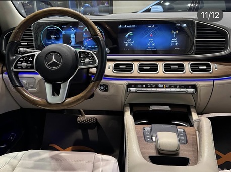 Riyadh, Vehicles, Cars & Trucks , SAR 240,  Mercedes GLE450 Amg,  2022,  Automatic,  41000 KM,   V6