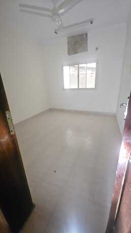 Salmaniya, Apartments, Flats, Houses & Villas, BHD 200/month,  3 BR,  3 Bedroom Unfurnished Flat For Rent Without Ewa