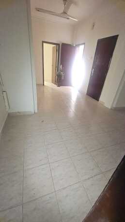 Salmaniya, Apartments, Flats, Houses & Villas, BHD 200/month,  3 BR,  3 Bedroom Unfurnished Flat For Rent Without Ewa