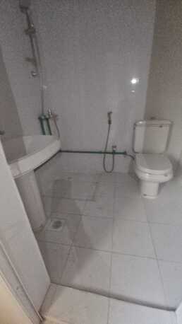 Salmaniya, Apartments, Flats, Houses & Villas, BHD 200/month,  3 BR,  3 Bedroom Unfurnished Flat For Rent Without Ewa