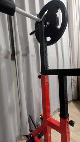 Dhahran, Sporting Goods, SAR 800,  Squat Rack With Bar And Plates