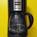 SAR 100,  Black And Decker Coffee Maker 12 Cups 1000 Watts Programmable - DCM90
