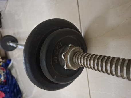 Salmaniya, Health & Beauty Items, BHD 1,  Barbell With Rod 5+2.5 Kg ×2