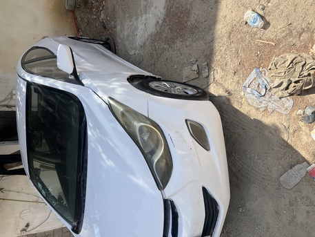 Jeddah, Vehicles, Cars & Trucks , SAR 13000,  Hyundai Elantra,  2014,  Manual,  400000 KM,  Old Is Gold- Elantra
