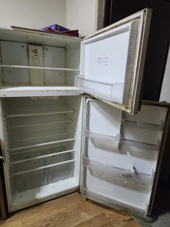 Dammam, Appliances, SAR 400,  Kelvinator 572 Liter Fridge Refrigerator