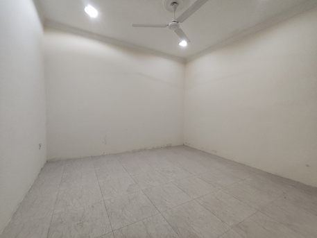 Adliya, Apartments, Flats, Houses & Villas, BHD 270/year,  2 BR,  Adliya:- Groundfloor 2Bhk Unfurnished Flat On Rent With Unlimited Ewa..