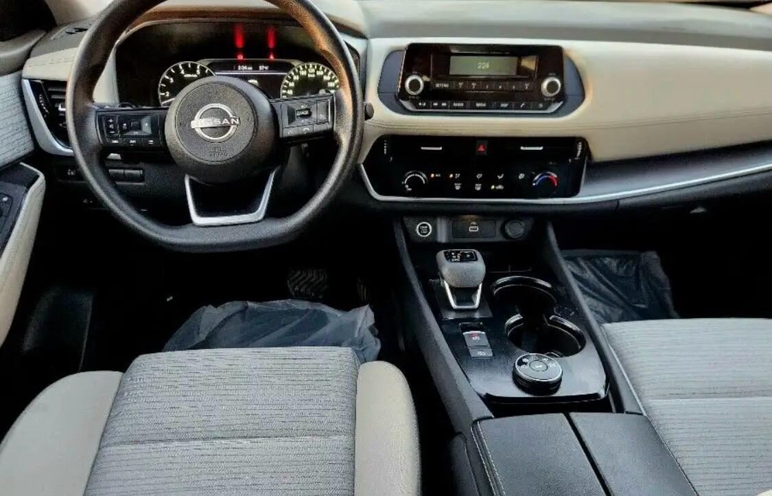 Riyadh, Vehicles, Cars & Trucks , SAR 85000,  NISSA X-TRAIL,  2024,  Automatic,  79000 KM,  SEMI OPTION B