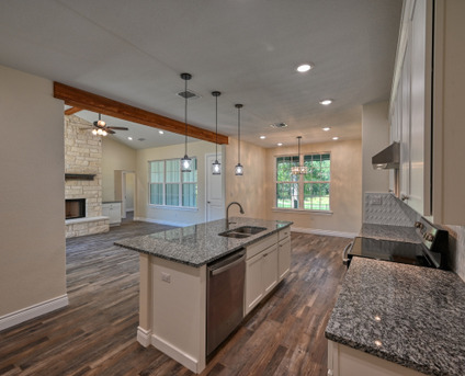New York, Construction, Custom Home Builder Lake LBJ Offering Personalized Home Designs
