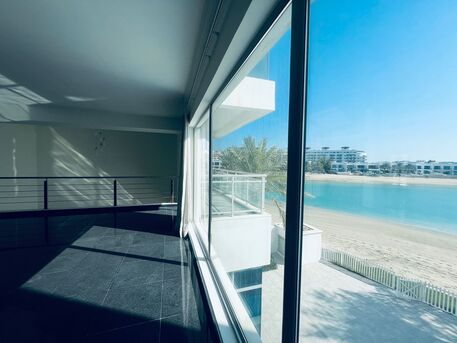 Amwaj Islands, Villas, BHD 1800,  Furnished,  Luxury 4-Bedroom Villa For Rent | Private Pool | Canal & Sea View | Private Garden