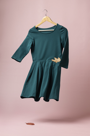 Dubai, Clothing & Accessories, AED 109,  Timeless Style. Modern Confidence.