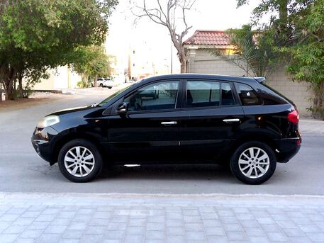 Manama, Vehicles, Cars & Trucks , BHD 1650,  Renault Koleos,  2010,  Automatic,  104000 KM,   Second Owner Suv Well Maintained Neat Clean Car For Sale Expat Leaving!