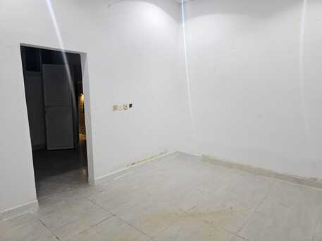 Al Malaz, Rooms for Rent, SAR 12000/year,  6 Sq. Meter,  Bachlor Room For Rent