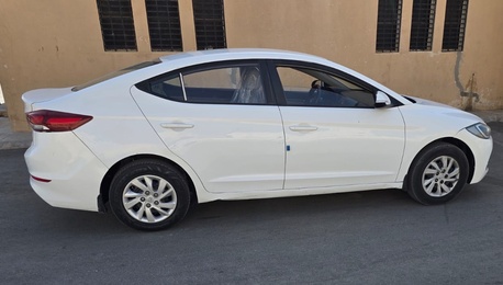 Riyadh, Vehicles, Cars & Trucks , SAR 26000,  Hyundai Elantra,  2016,  Automatic,  301792 KM,    **