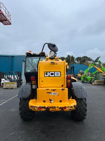 Dammam, Heavy Equipment, SAR 310000,  JCB Telehandler 540-170 Boom Forklift 2016 VCC 2024
