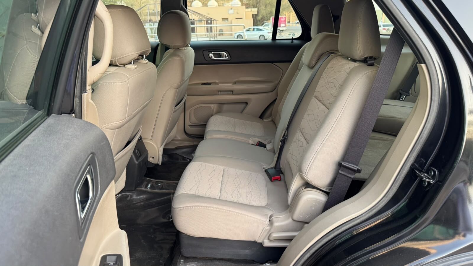 Riyadh, Vehicles, Cars & Trucks , SAR 42000,  Ford Explorer,  2014,  Automatic,  237450 KM,   - 2nd Owner