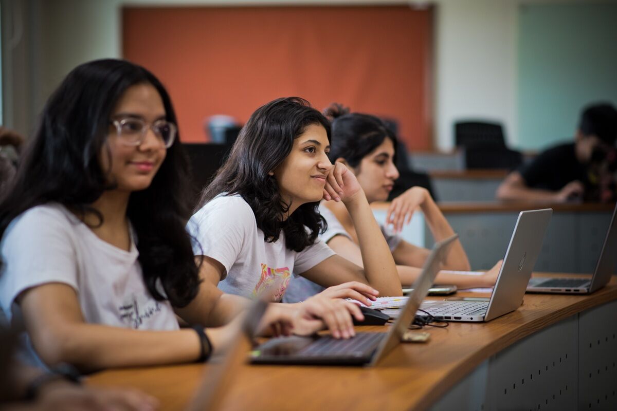 Greater Noida, Education, Build Your Future With BTech Computer Science At SNU