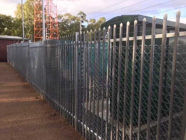 Perth, Immigration, Commercial & Industrial Fencing Perth | IBolt Fencing