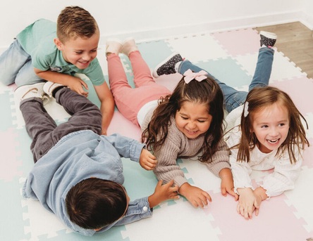 San Francisco, Daycare, Babysitters Sacramento | Trusted & Reliable Childcare Services