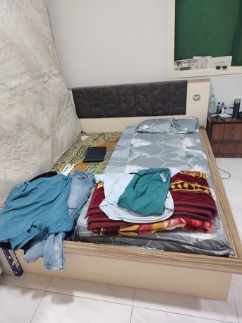 Al Mahjar, Household Items, SAR 1600,  I Am.selling Complete Bed Set Good Quality