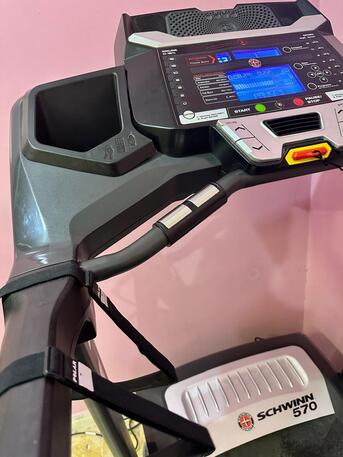 Al Malaz, Sporting Goods, SAR 1600,  Treadmill