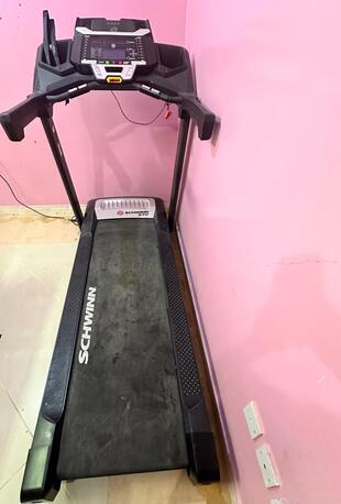 Al Malaz, Sporting Goods, SAR 1600,  Treadmill