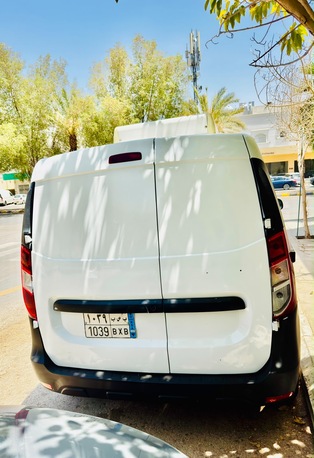 Riyadh, Vehicles, Cars & Trucks , SAR 22000,  Renault Dokker Chiller,  2021,  Manual,  200 KM,   Van